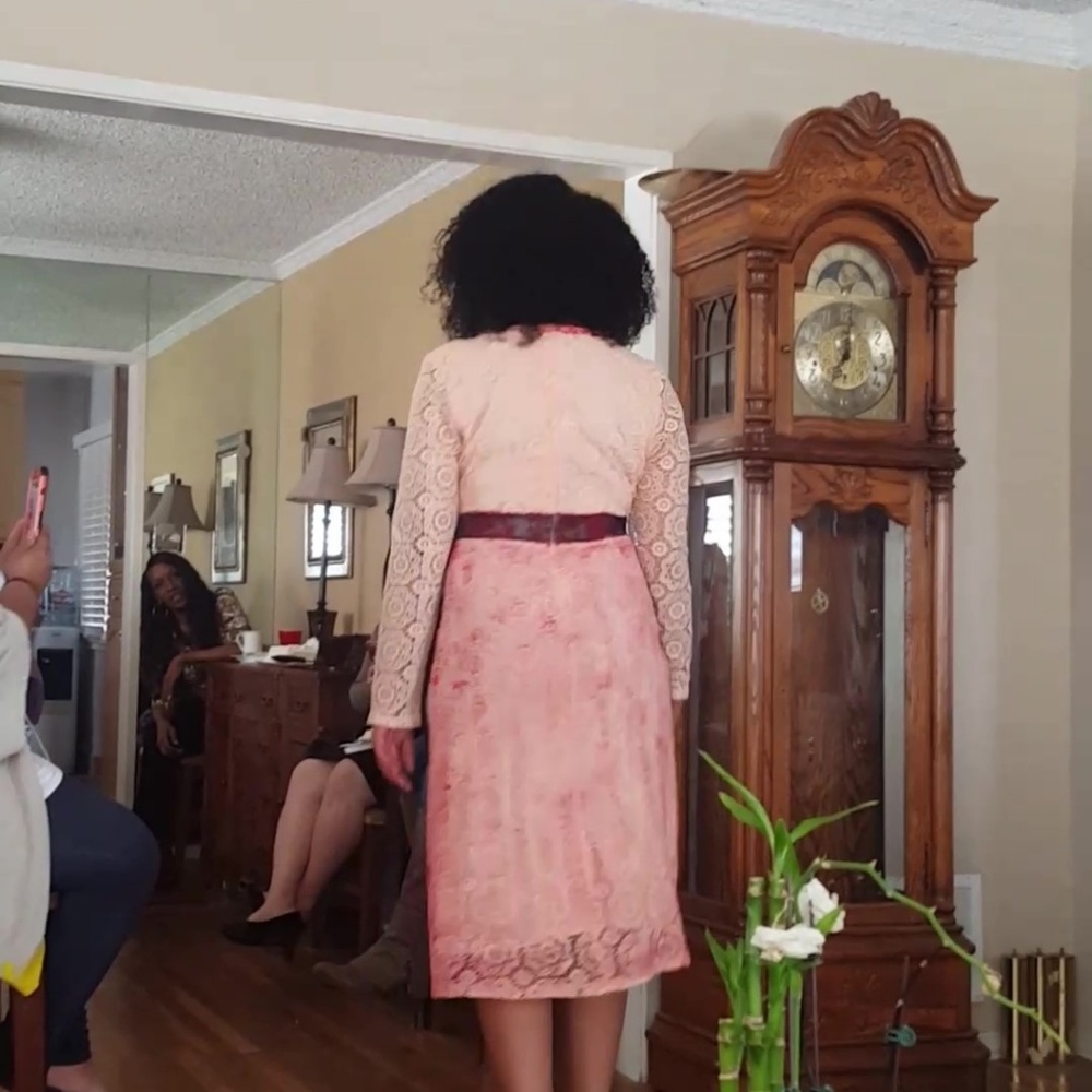 Dress - Picture 2 of 3